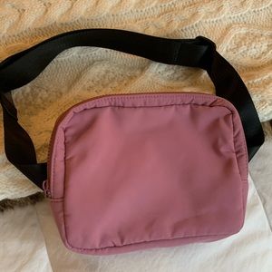Rose cross body pouch